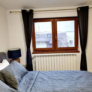  Apartament Cozy Near Center